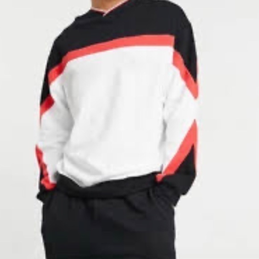 Forever 21 cropped Long sleeve sweatshirt size small